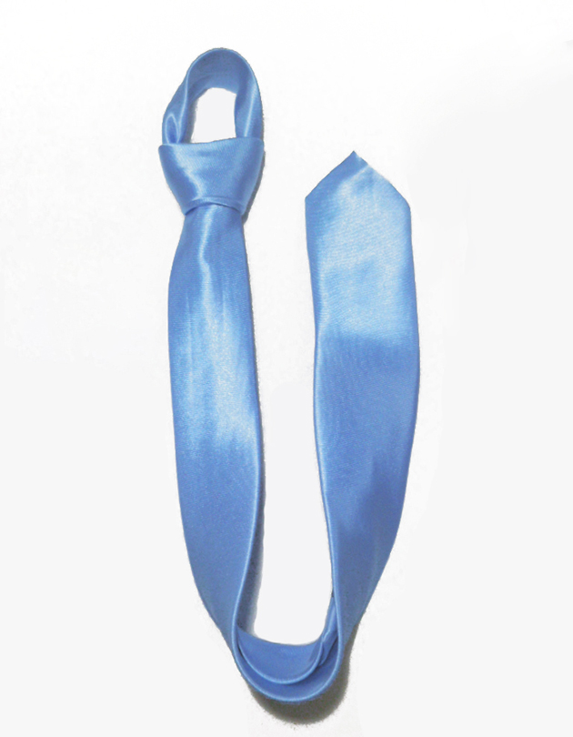 Skinny Tie in Dreamy Blue